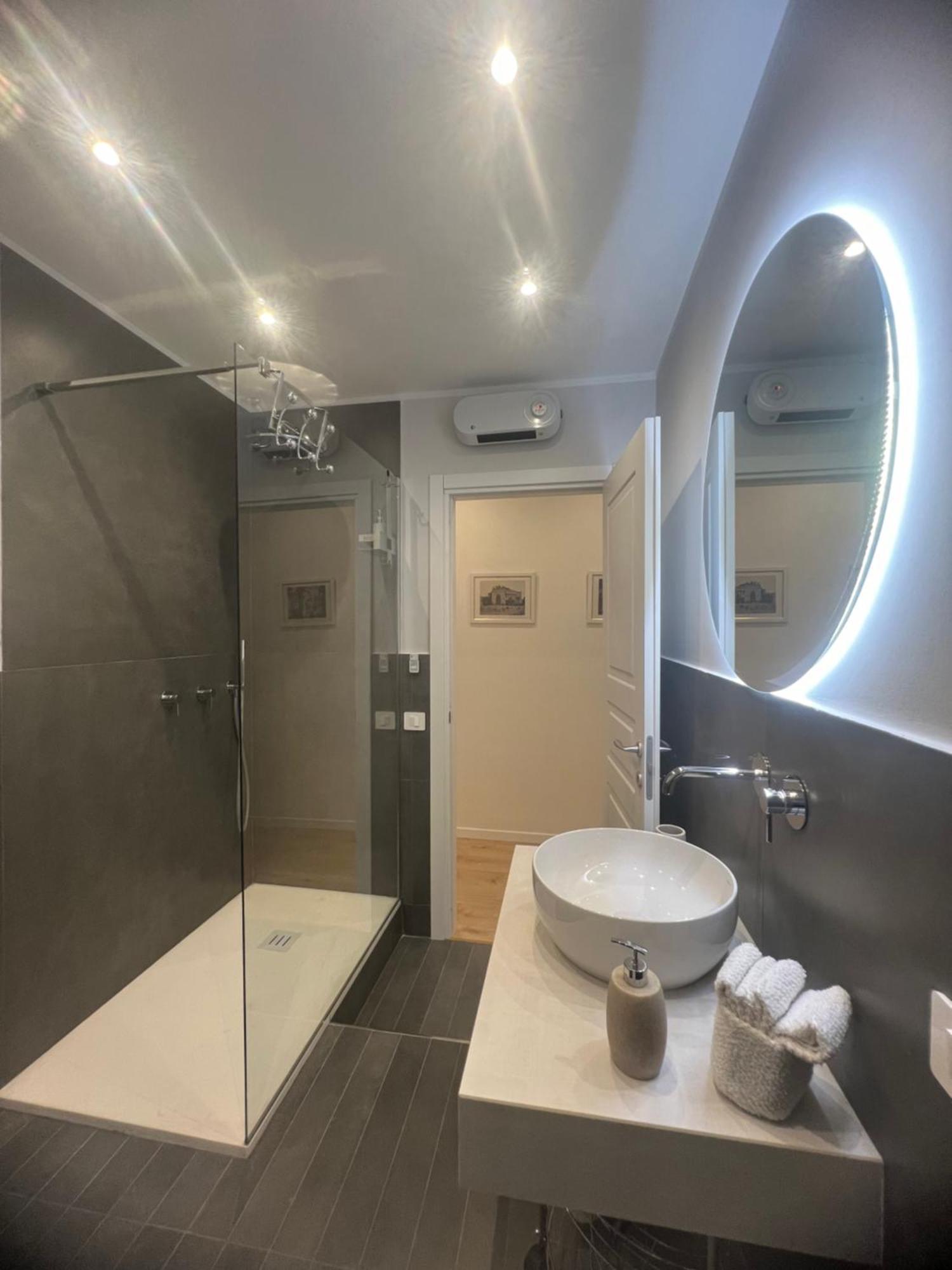 Politeama Charming Apartment باليرمو المظهر الخارجي الصورة