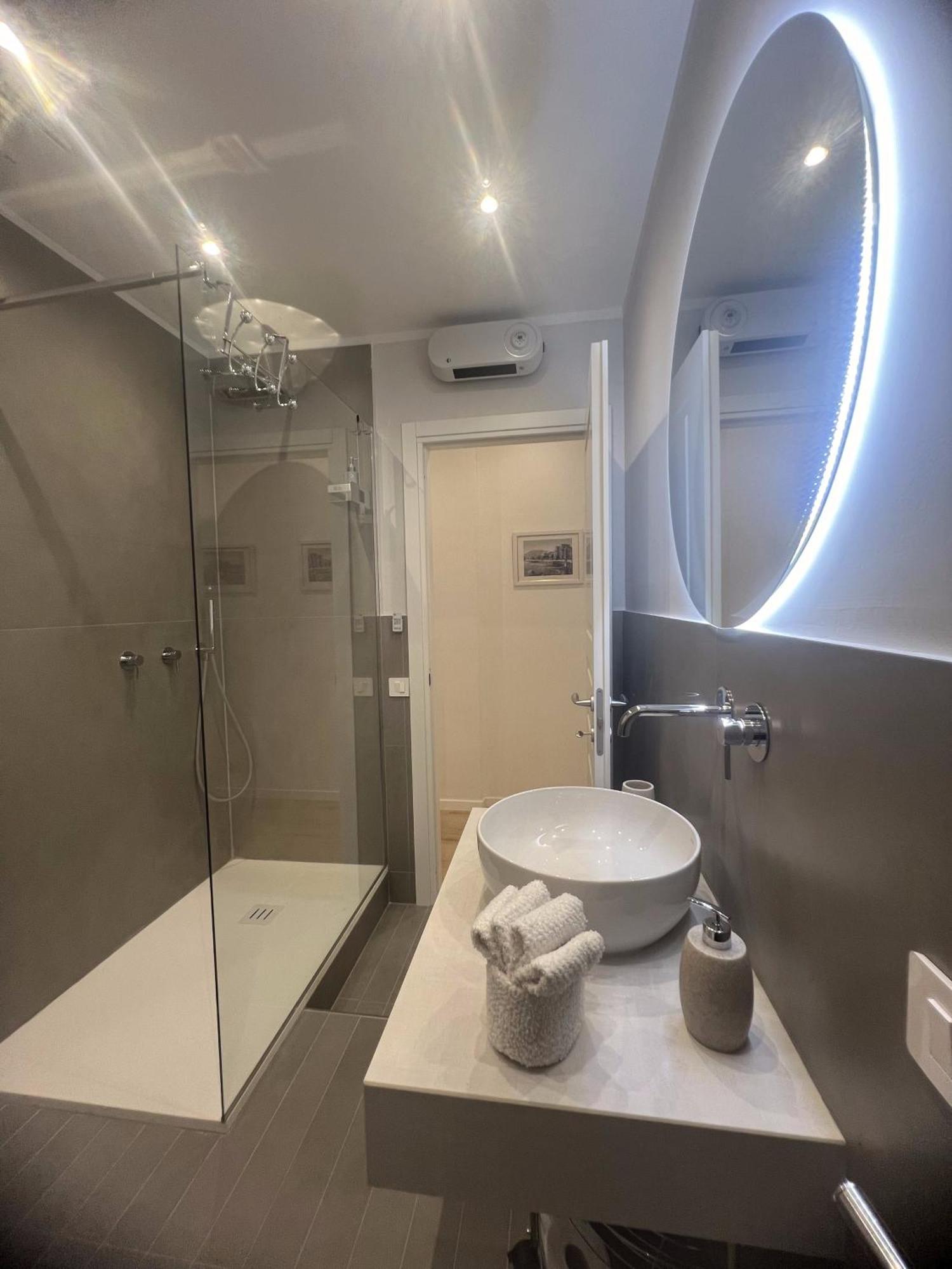 Politeama Charming Apartment باليرمو المظهر الخارجي الصورة